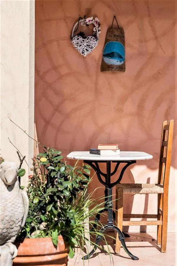 Guest house Nora Guesthouse Rooms And Villas Pula